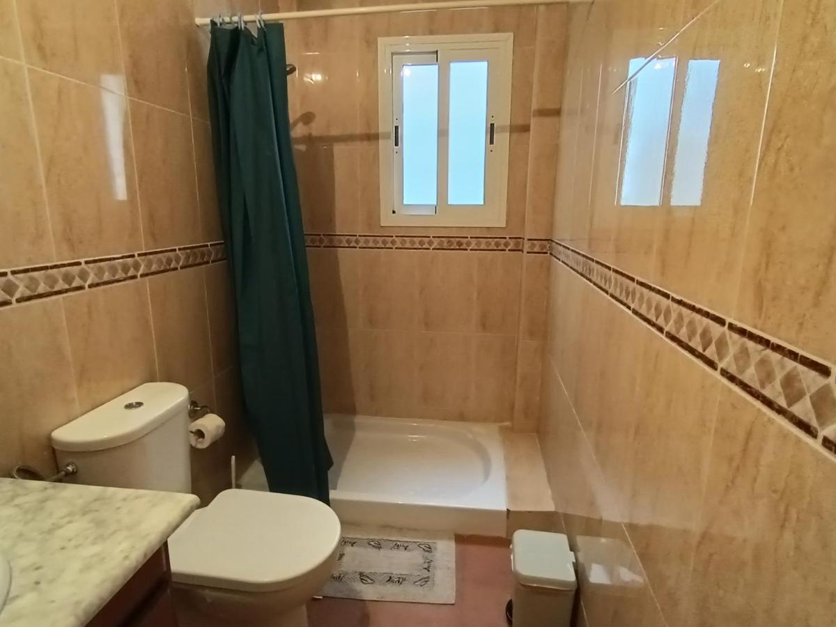 Casa Baja Naturista Con Patio En Primera Linea De Playa Con Piscina Comunitaria! Бера Екстер'єр фото